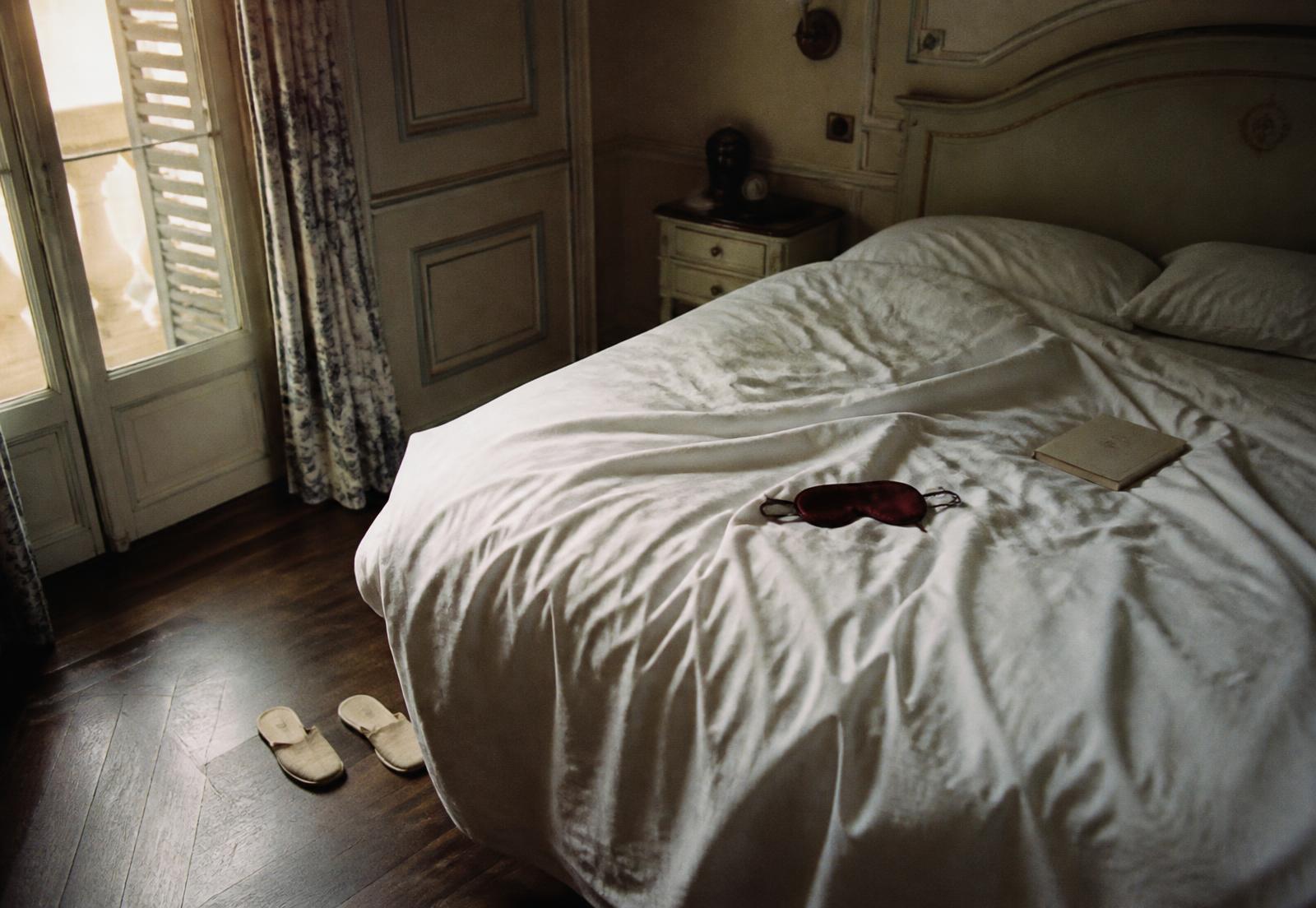 The 1414 Sleep Mask at Room 1414